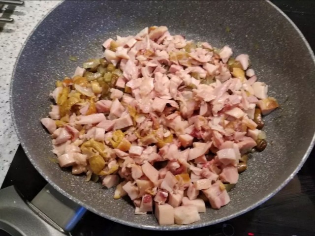 ЭтоНеЖульен