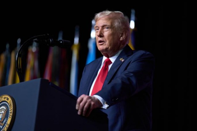 Трамп призвал танкеры в Ормузском проливе показать, что у них "кишка не тонка"