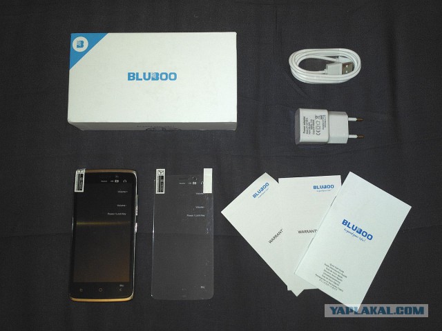 Мобильный телефон 4-ядерный, новый Bluboo Mini, 4.5", Android 6.0 продам в Москве