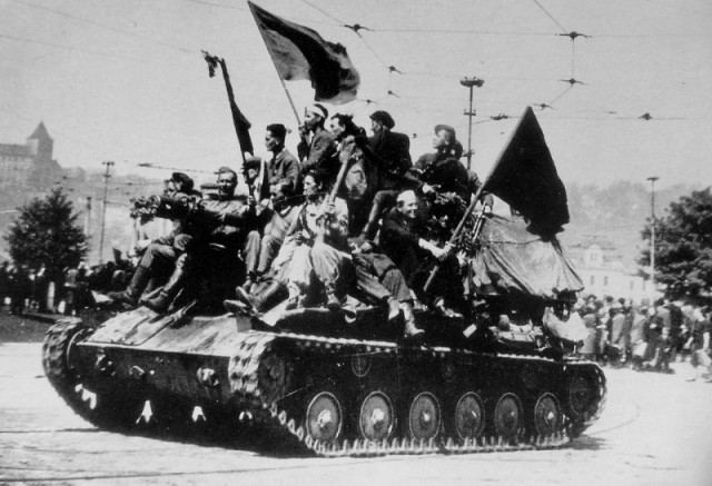 История в фотографиях
