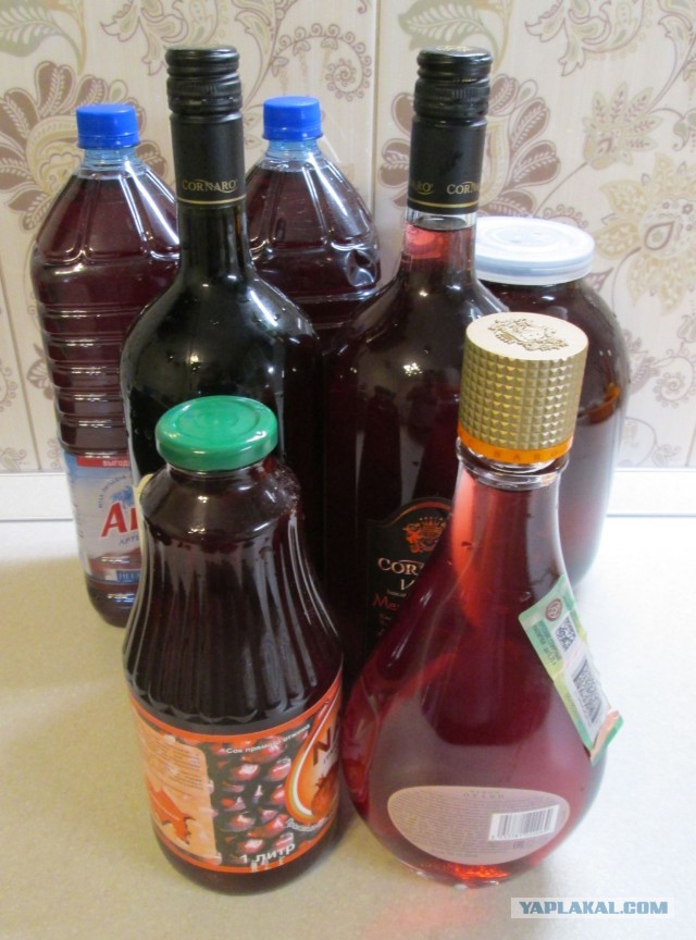 В России сократились продажи вина и водки