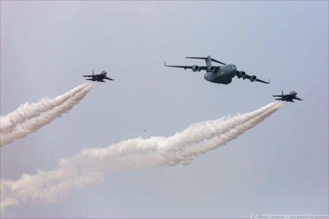 Аэро Индия-2021 проходит в Бангалоре