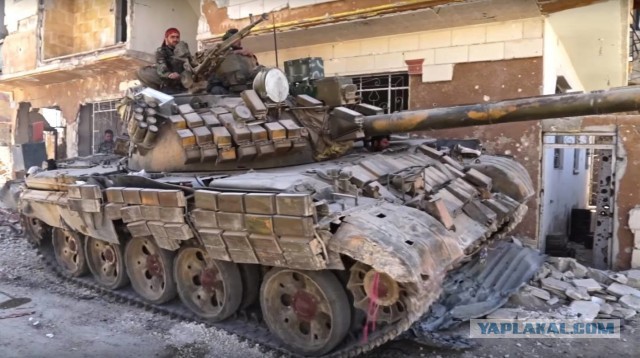 Обстрел танка Т-54/55 кумулятивными снарядами из гранатометов, ракетных комплексов и САУ