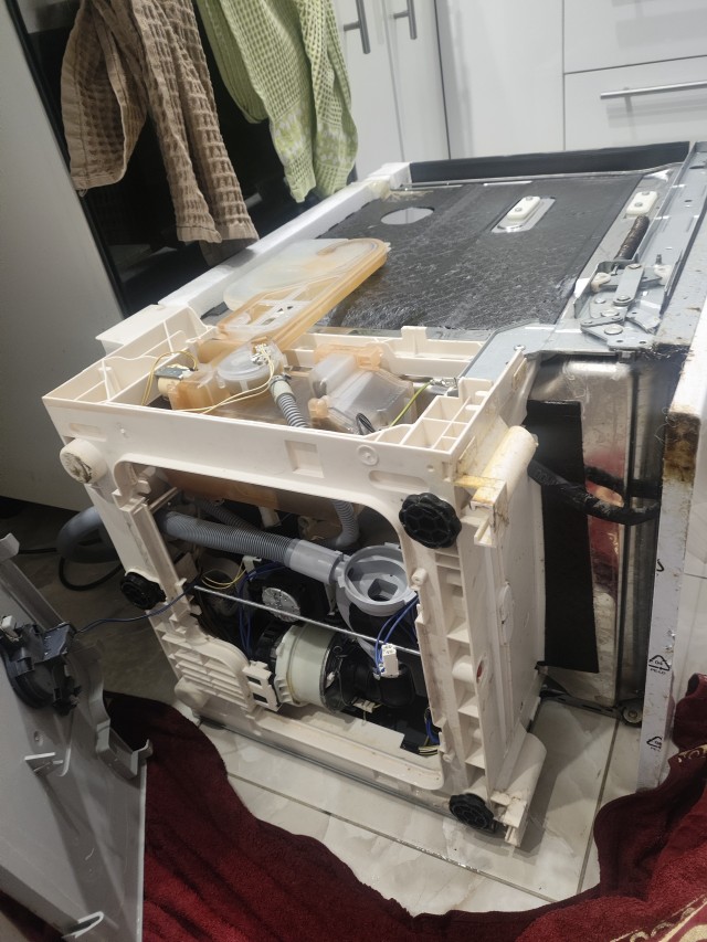 Ошибка "1" Hotpoint Ariston ПММ