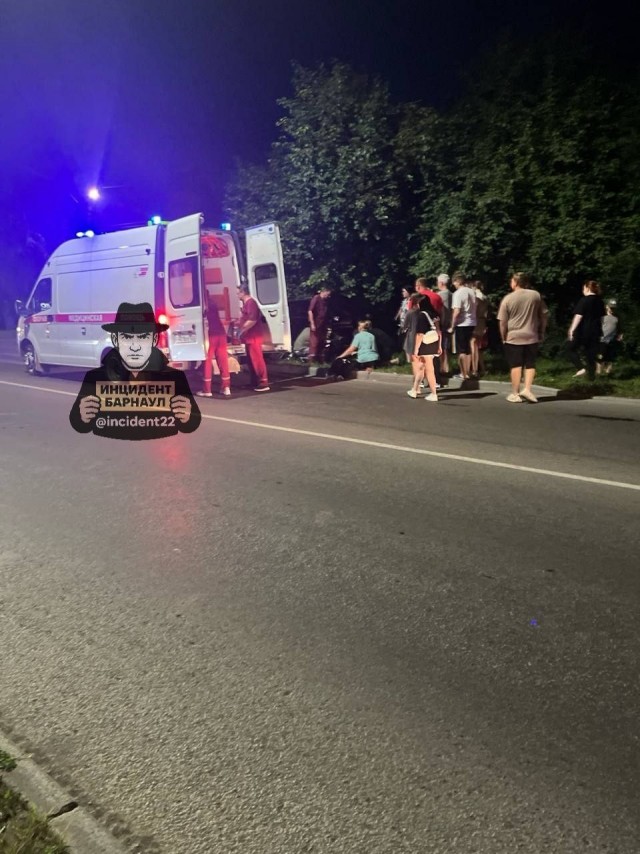 Сбил двух пешеходов