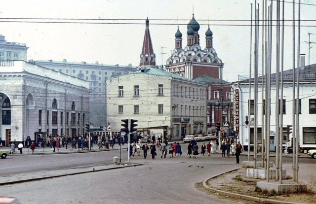 Москва и москвичи. Двадцатый век. 03.08.25