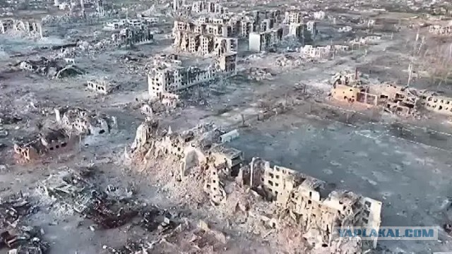 Зеленский заявил, что Россия дала Украине два месяца на уход из Донбасса
