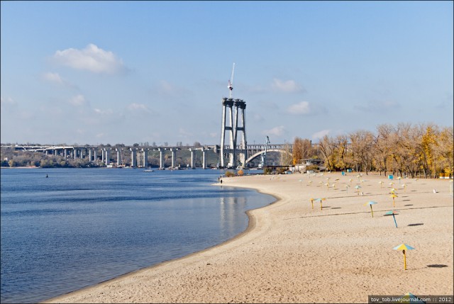 Новый мостовой переход в Запорожье