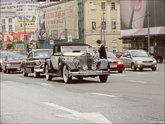 Легендарное ралли старинных автомобилей