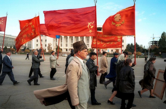 Период распада