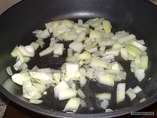 Фаршированный кальмар по Дженибековски.