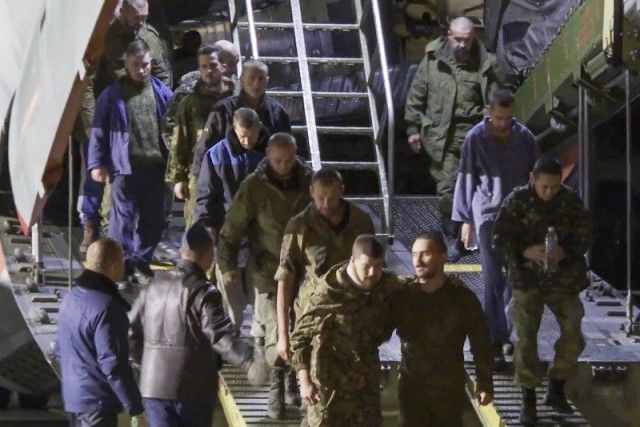 Россия и Украина совершили обмен военнопленными по формуле «90 на 90»