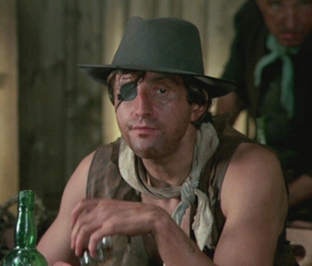 Ой, а что это там бумкнуло?