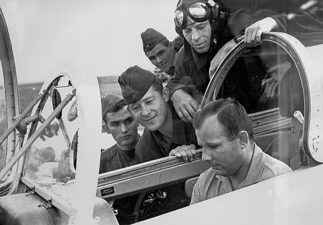 Последние снимки Юрия Гагарина