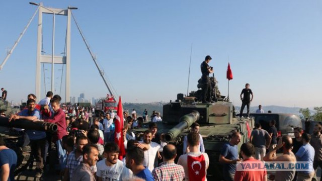Фоторепортаж: переворот в Турции - хроника событий