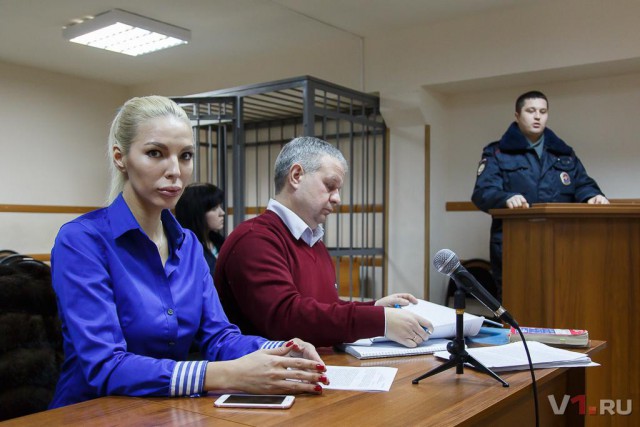 Пусть только пьяной не ездит.