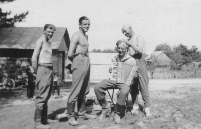 Фотографии к "Нахальному минированию" и "Лехе"