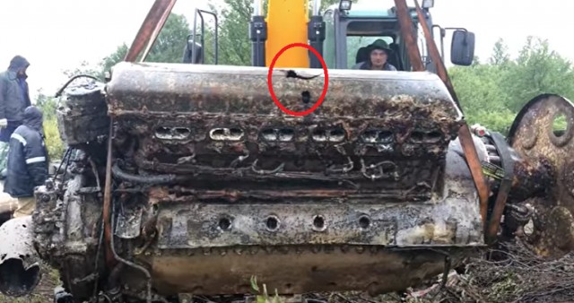Поднятие самолёта ИЛ-2 со дня озеро Глубокое