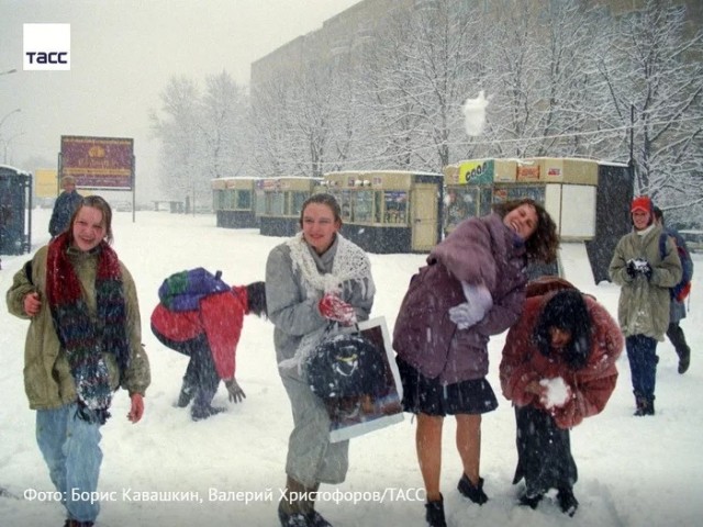 Интересные фотографии 1990-х 12.04.24