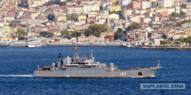 В Средиземное море отправили российский флот!