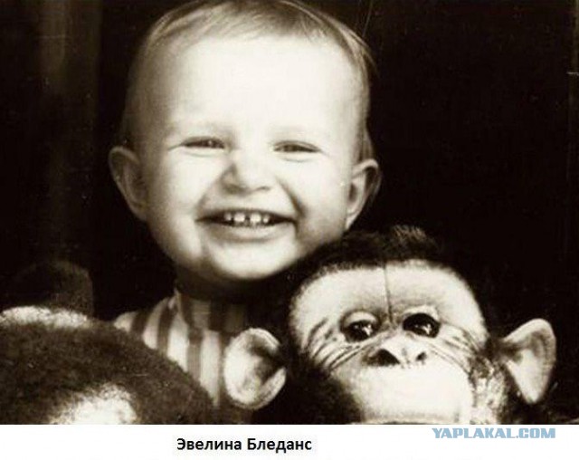 Знаменитости в детстве. Фото из домашних архивов