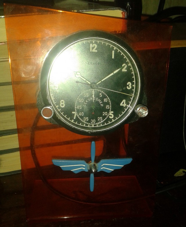 Завод "Молния" — как делают часы для боевых самолетов