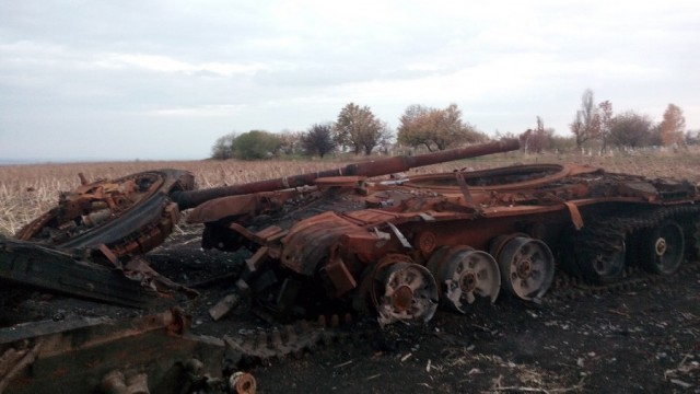 Бронетанковый апокалипсис. Подбитые танки вооружённых сил Новороссии