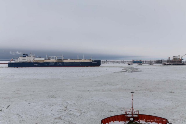 Первый, исторический приход газовоза "Кристоф Де Маржери" в Сабетту