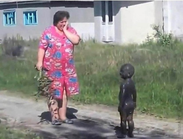Пусть мама услышит, пусть мама придёт