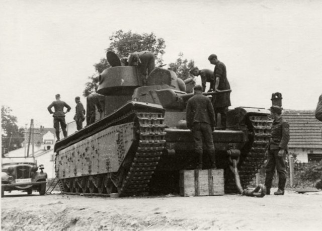 Трагедия начала Великой Отечественной на примере Т-28 и Т-35.