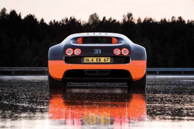 Bugatti Veyron и новый рекорд скорости - 431 км/ч!