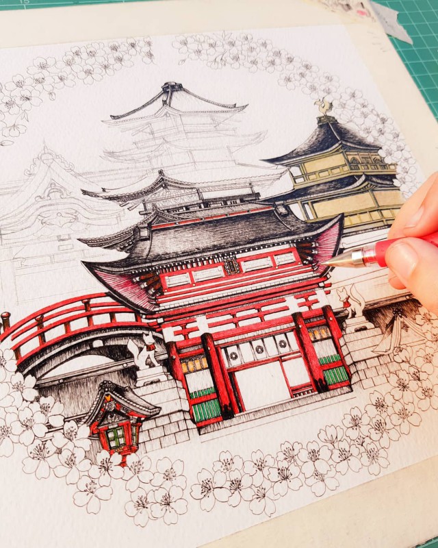 Японка рисует восхитительную архитектуру