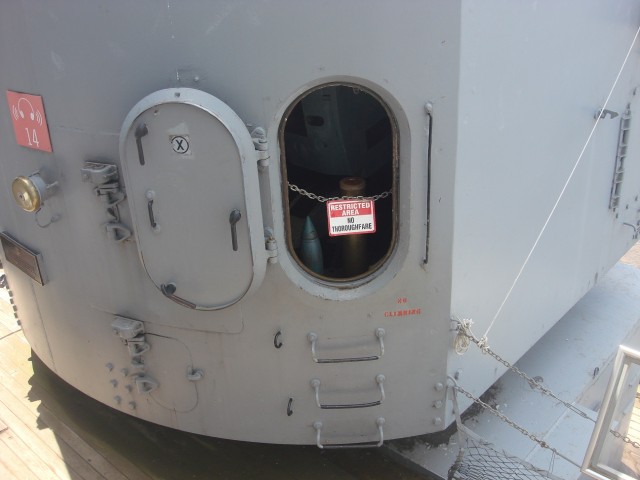 Линкор "Нью-Джeрси" (Battleship USS New Jersey)