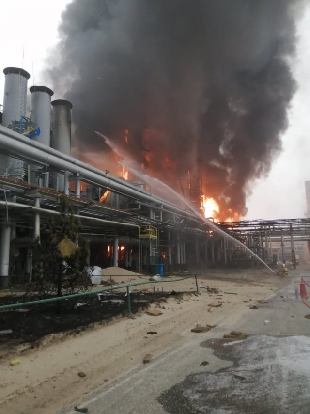 На Ямале загорелся завод «Газпром переработки»