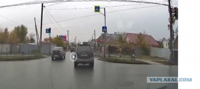 Генрих из Омска попал в ДТП