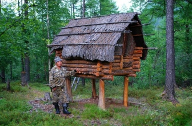 Зачем в древности строили «избушки на курьих ножках»