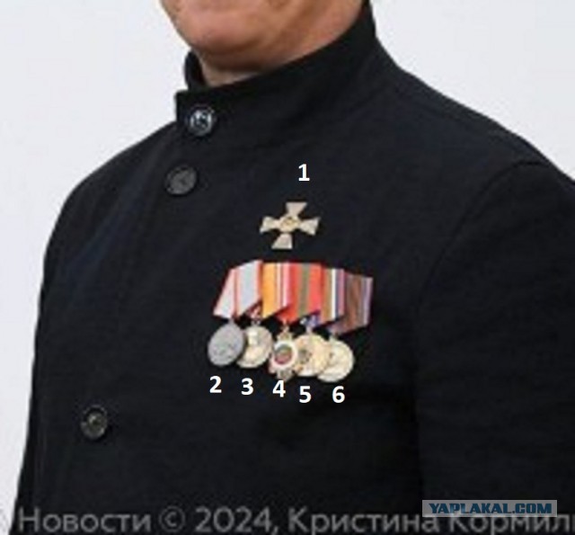 Гости съезжаются на инаугурацию президента Владимира Путина в Кремль