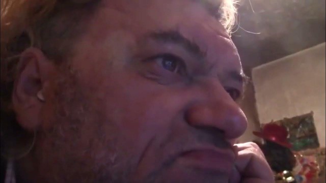 Тяжело