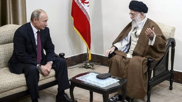 Иран и Россия строят железнодорожную линию, которая может разрушить западные санкции