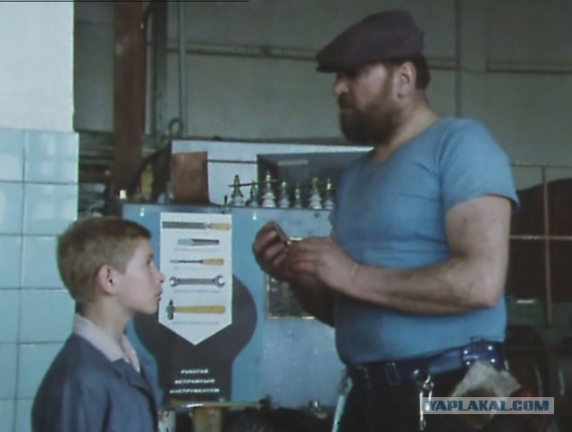 26 марта родился актер Алексей Петренко