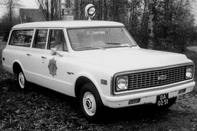 Интерцепторы: прошлое и настоящее полицейских автомобилей США