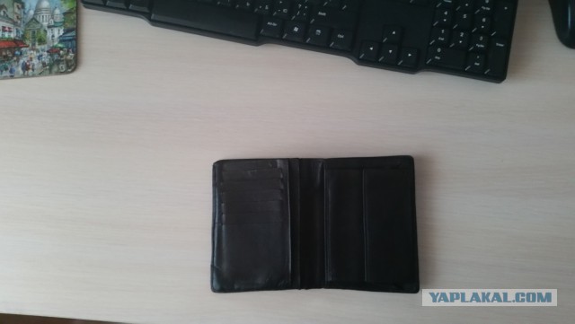 Сегодня на автовокзале нашёл кожаный портмоне