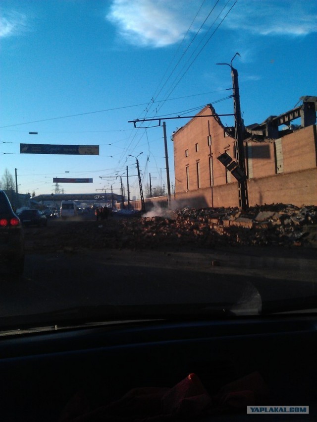 Метеорит в Челябинске, взрыв, самолет, ракета, НЛО или что?