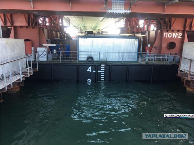 Керченский пролив перекроют с 28 августа для установки арки Крымского моста