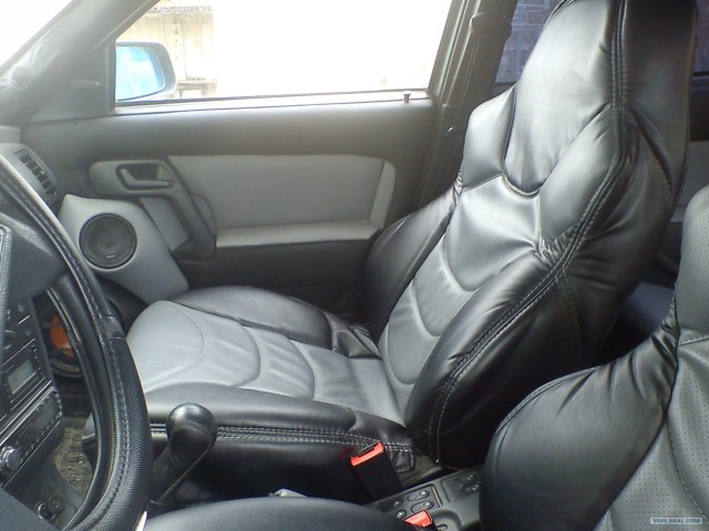 Перетяжка дверей салона своими руками