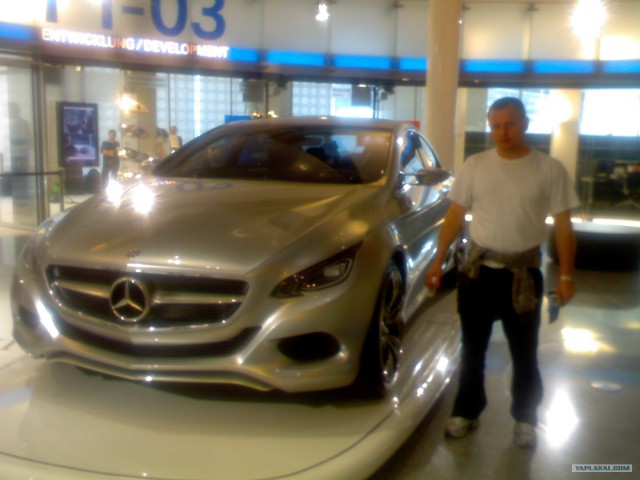 Фотоотчет. Германия. Музей Mercedes-Benz