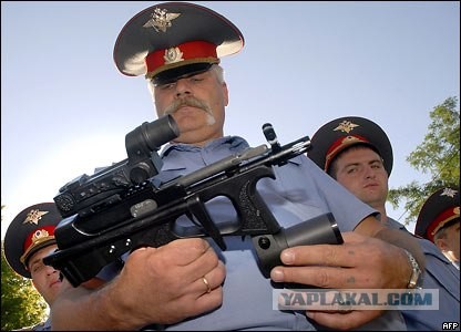 Милиция прощается с Калашниковым