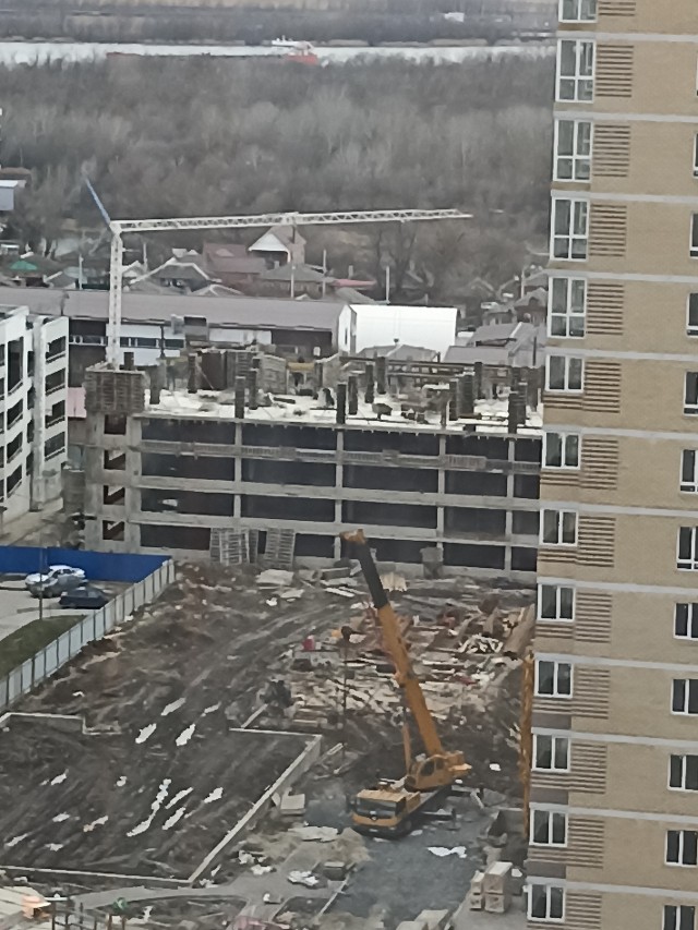 Выгоды - нет: трудовые мигранты начали покидать Россию