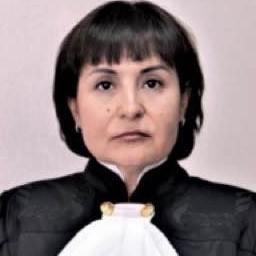 Страна должна знать своих героев