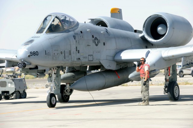 Штурмовик A-10, история создания